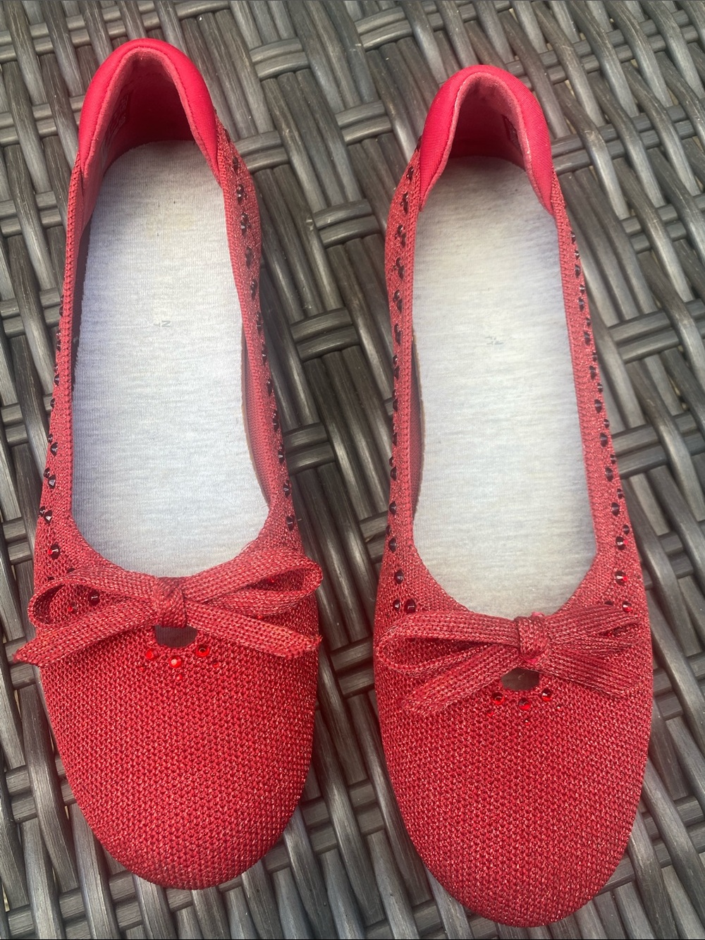 Nwot Clark’s sz 8 red flat